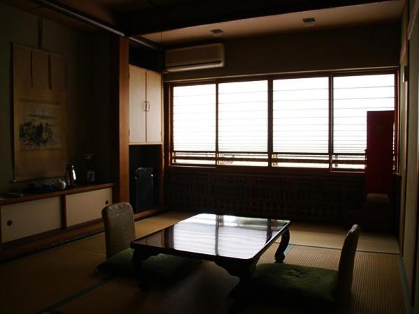 Sangai Ryokan Gotsu Extérieur photo