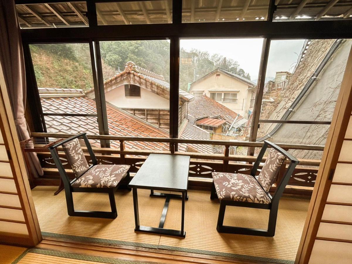 Sangai Ryokan Gotsu Extérieur photo